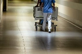 Dėl blogai suteiktų paslaugų ligoninėje – skundai ir po vienerių metų: paaiškino, kokių terminų reiktų nepraleisti
