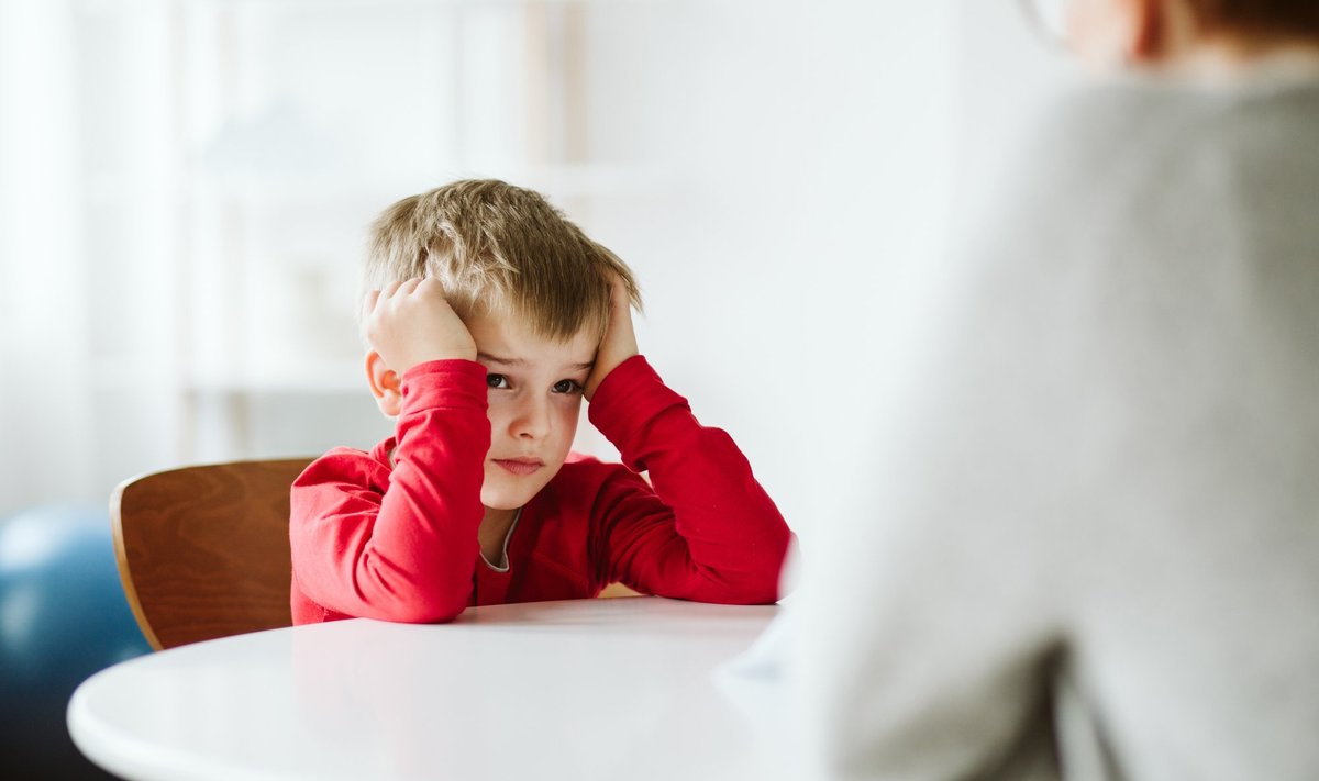 Ekranų atsiradimas vaikų gyvenimuose dėmesio sutrikimo problemą gerokai paaštrino.