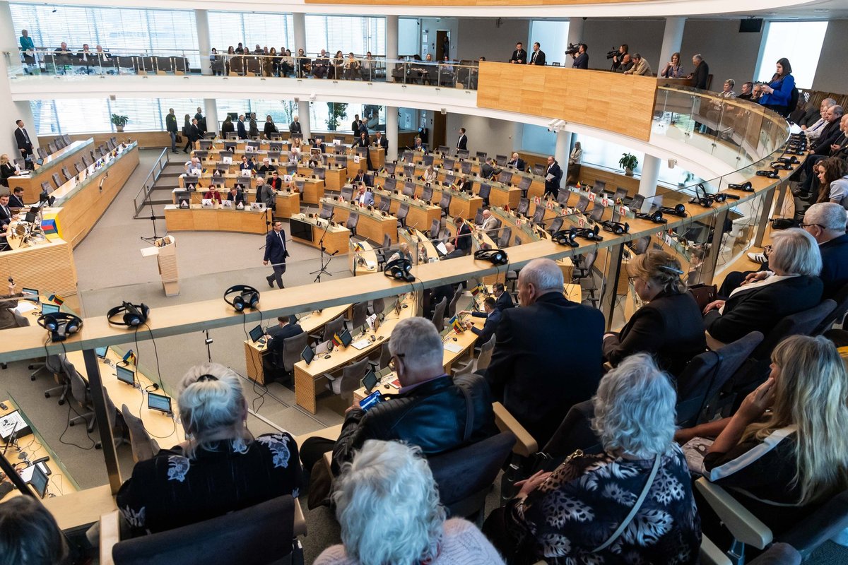 Lithuania extends sanctions on Russia, Belarus