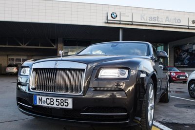 "Rolls-Royce Ghost"