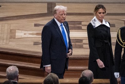 Melania Trump Jimmy Carterio laidotuvėse