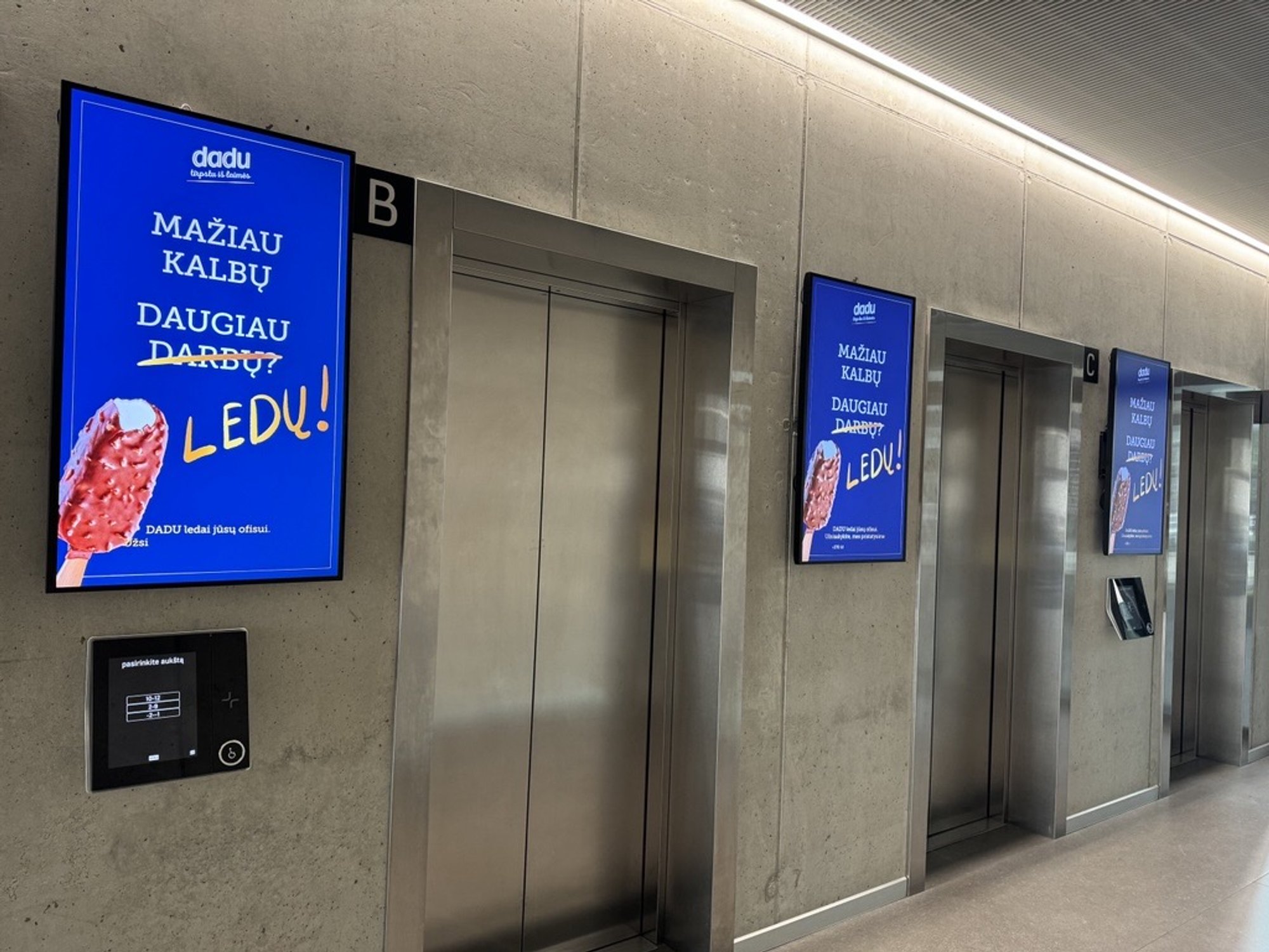 Skaitmeninė reklama verslo centruose – B2Screen galimybės - Delfi mokslas