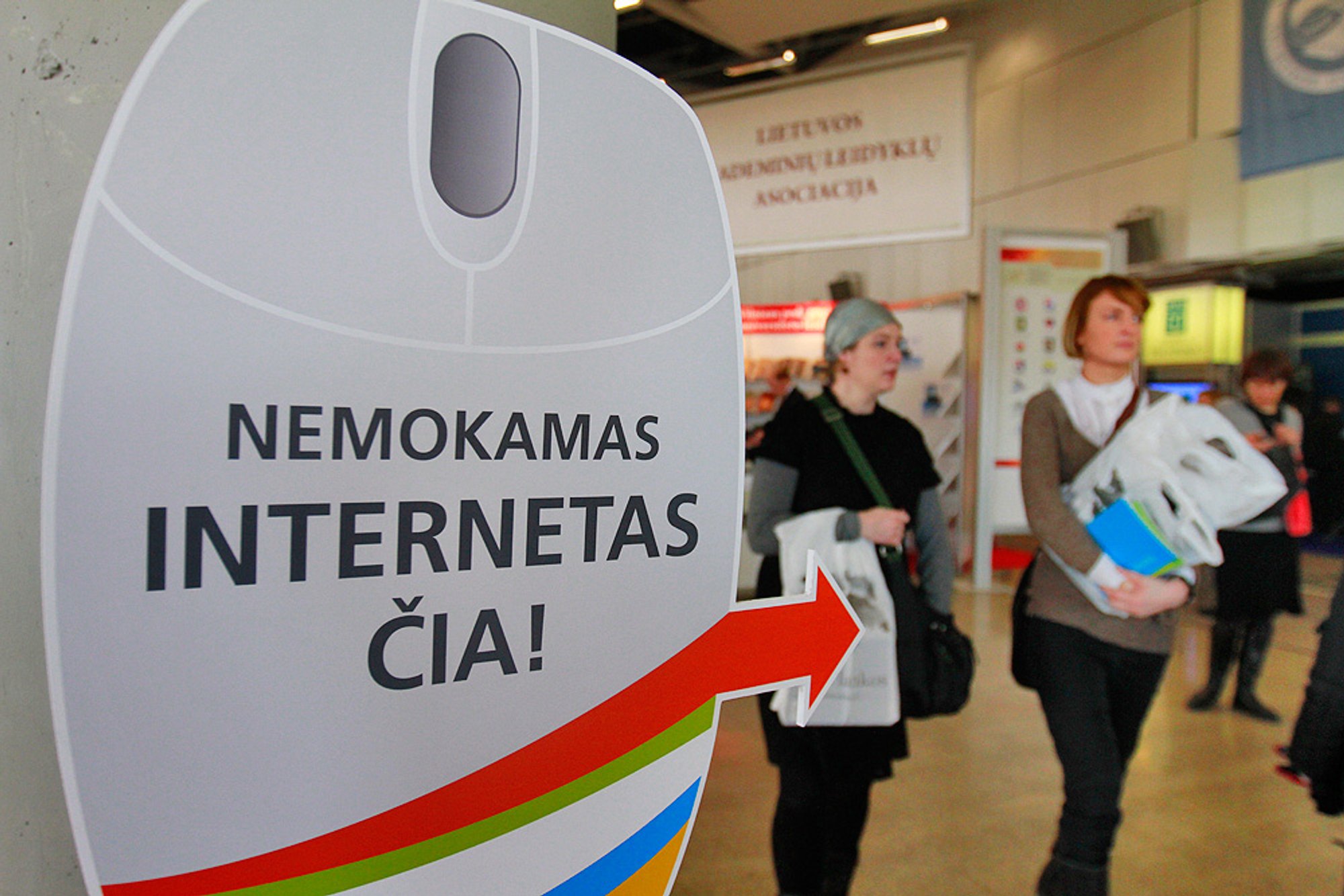 Mobilusis internetas: tinklų apkrovimas dvigubėjo, pajamos kilo ...
