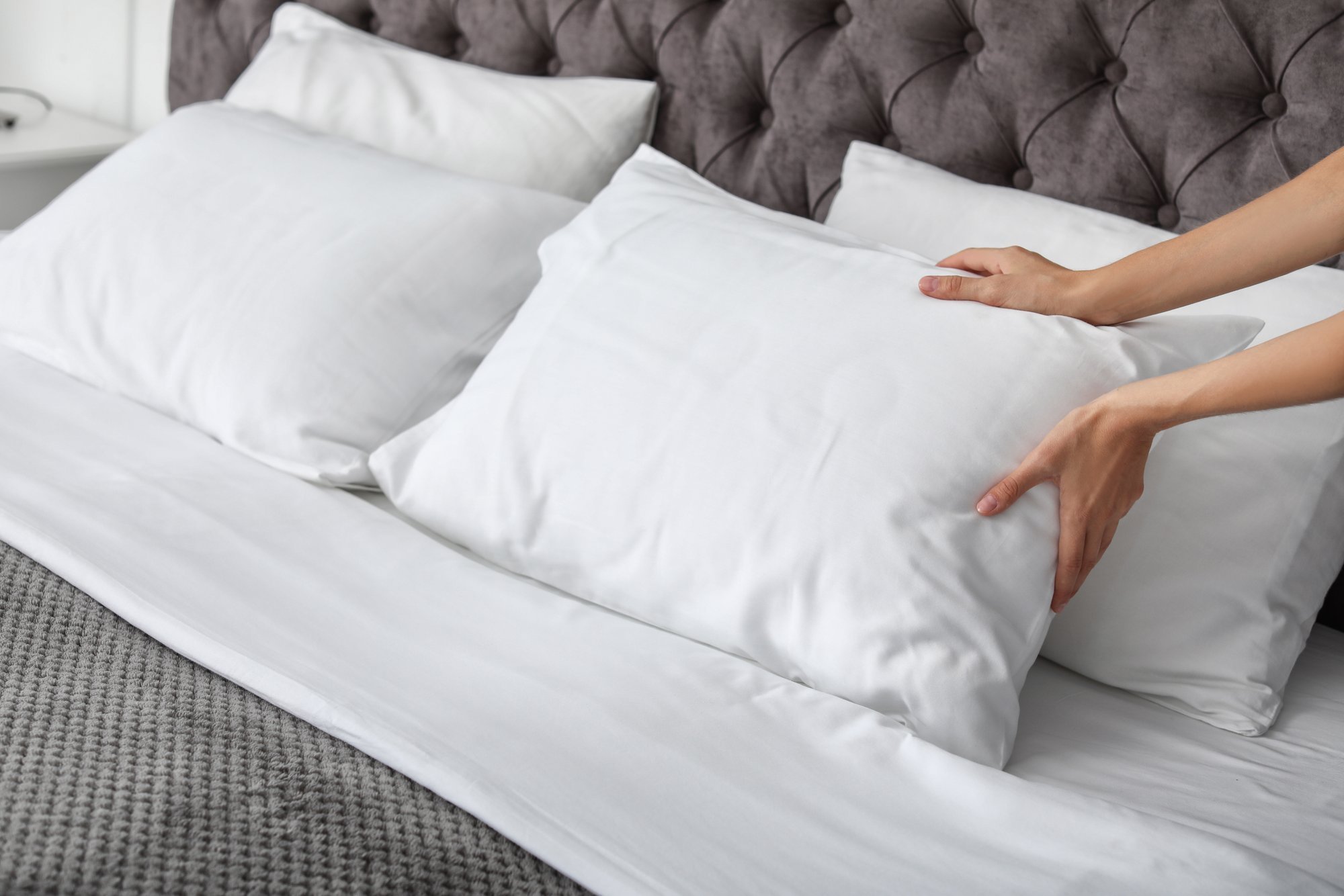 Doctor says pillowcases need weekly washing: Many do it much less often