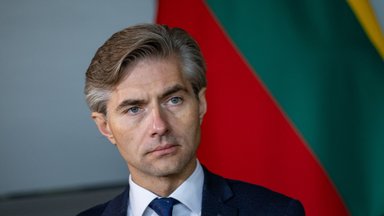 Глава МИД Литвы о метеозондах: эта ситуация ненова – не вчера нам надули эти первые метеозонды