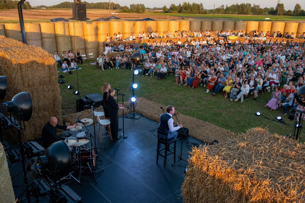 Kazlų Rūdos pašonėje iškylanti Šiaudų arena
