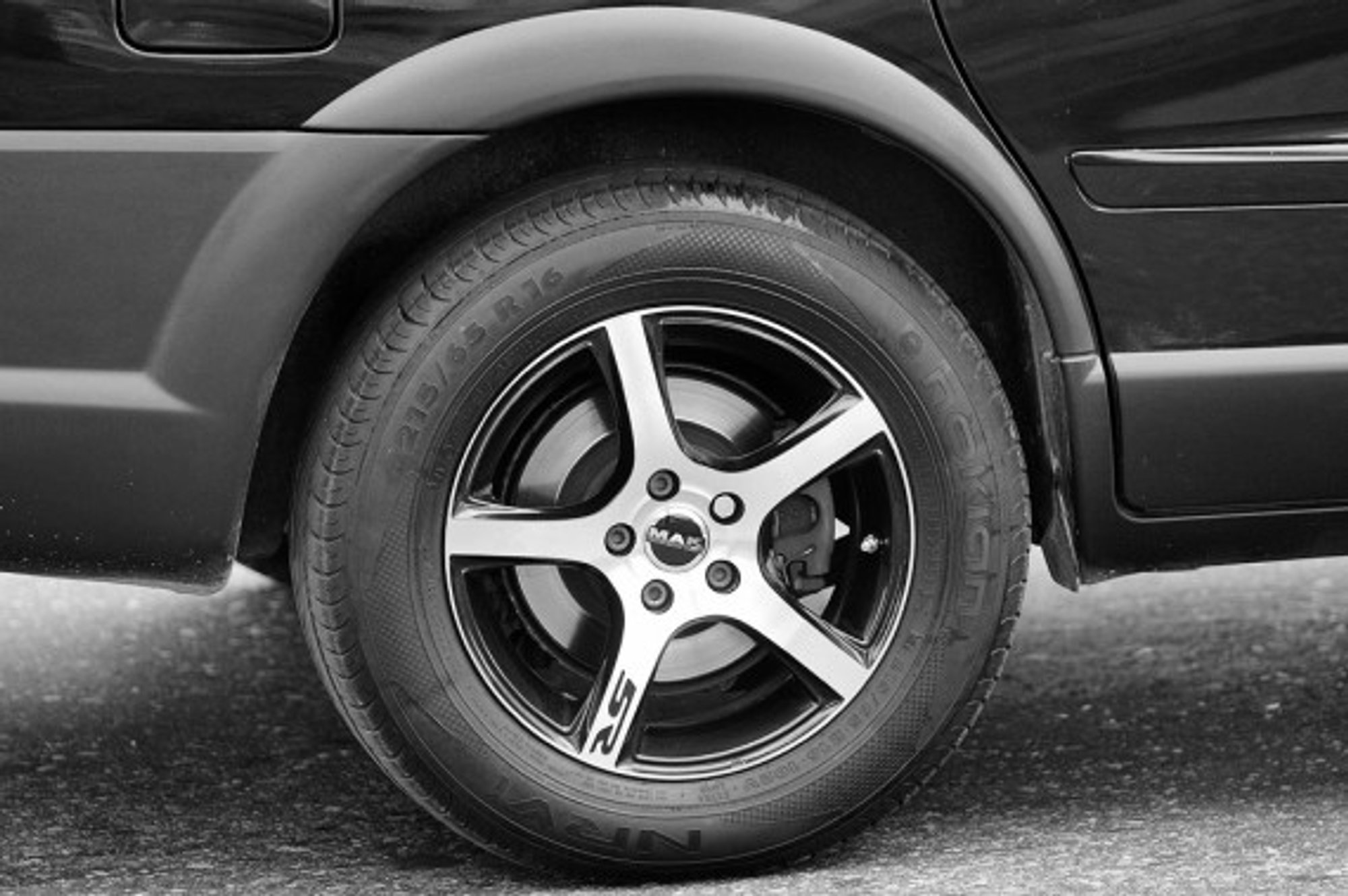 Kokius ratlankius rinktis? - Delfi auto