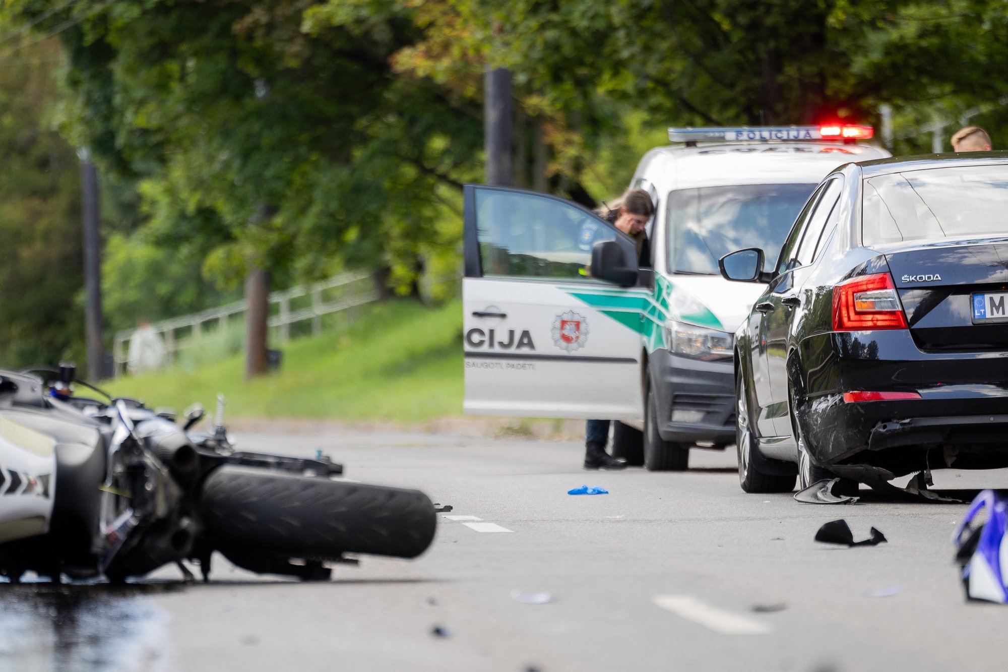 Motorcycle and Toyota Collide in Elektrėnai Municipality – Three Injured