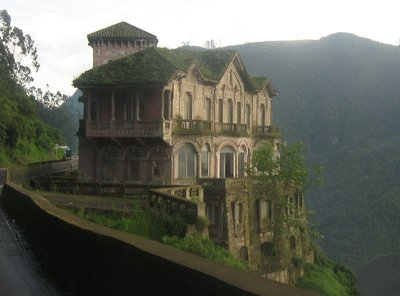 Hotel del Salto viešbutis šalia krioklių (CC-SA/ Arturo Aparicio nuotr.) 