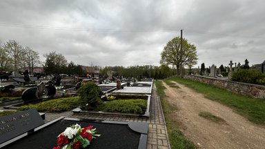 Neeilinė situacija Telšių rajone: 15 metų žmonės laidojami ten, kur to daryti negalima 