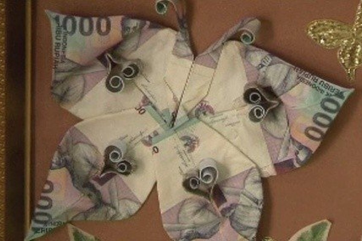 Origami stiliaus pinigų kraitis - populiariausia Indonezijos vestuvių ...