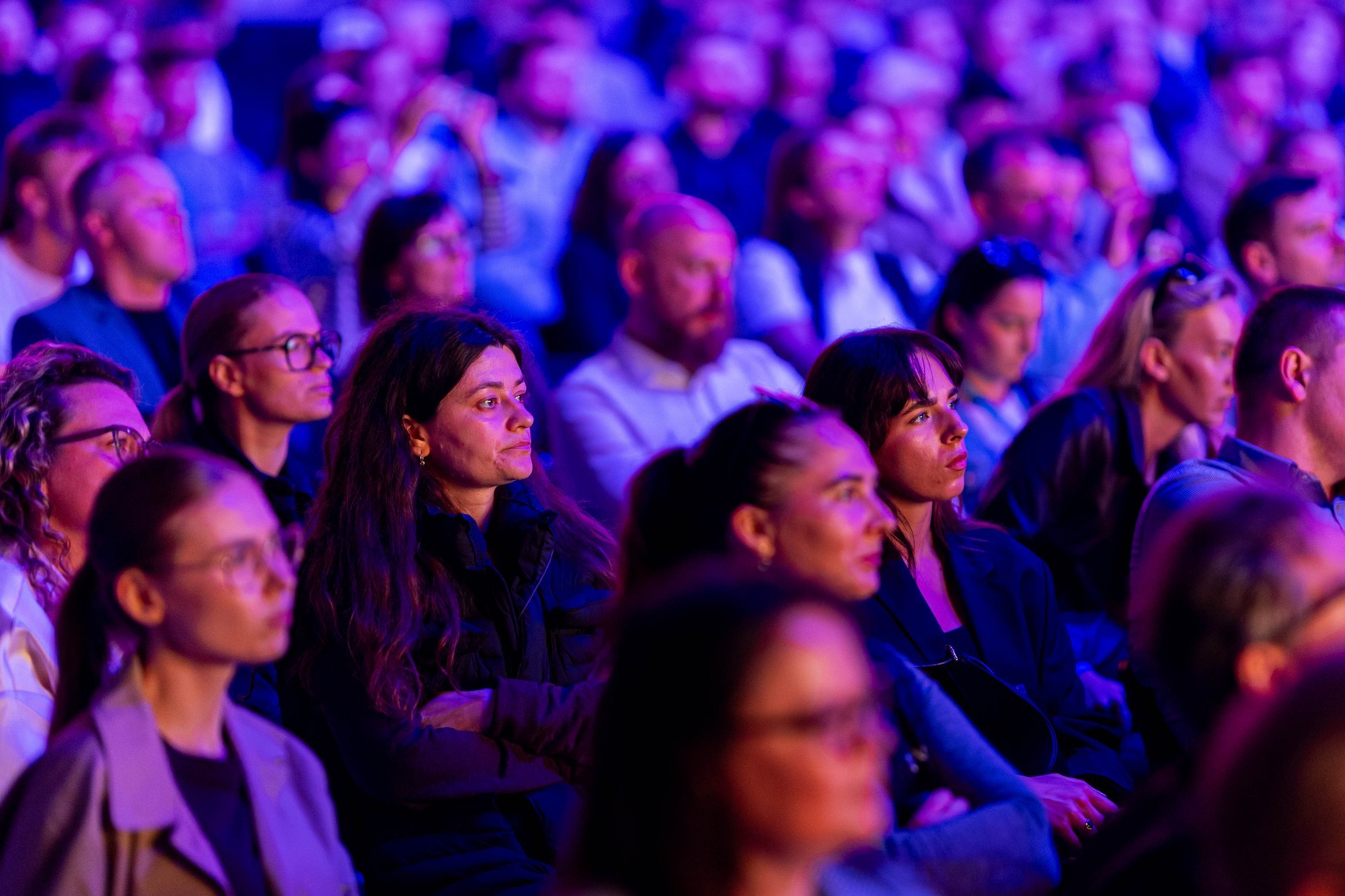 Kaip kalbėti įtikinamai, kad auditorija liktų be žado?