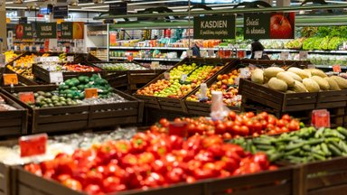 Penetrometras, žalia šviesa ir 2–14 laipsnių temperatūra – ką reiškia šios dedamosios ir kodėl jos būtinos „Maximoje“ užtikrinant vaisių ir daržovių kokybę?