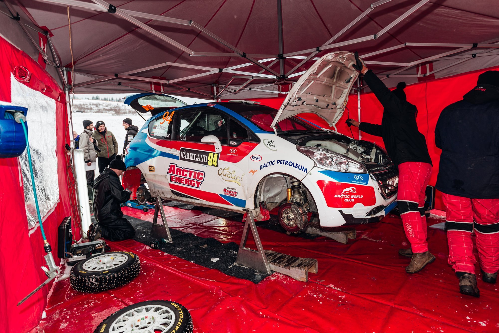 Pasaulio ralio čempionato užkulisiai: kas patiria daugiau įtampos?