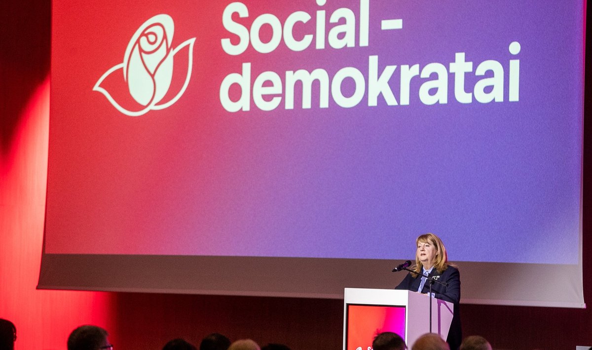 LSDP tops public opinion polls, Homeland Union is second