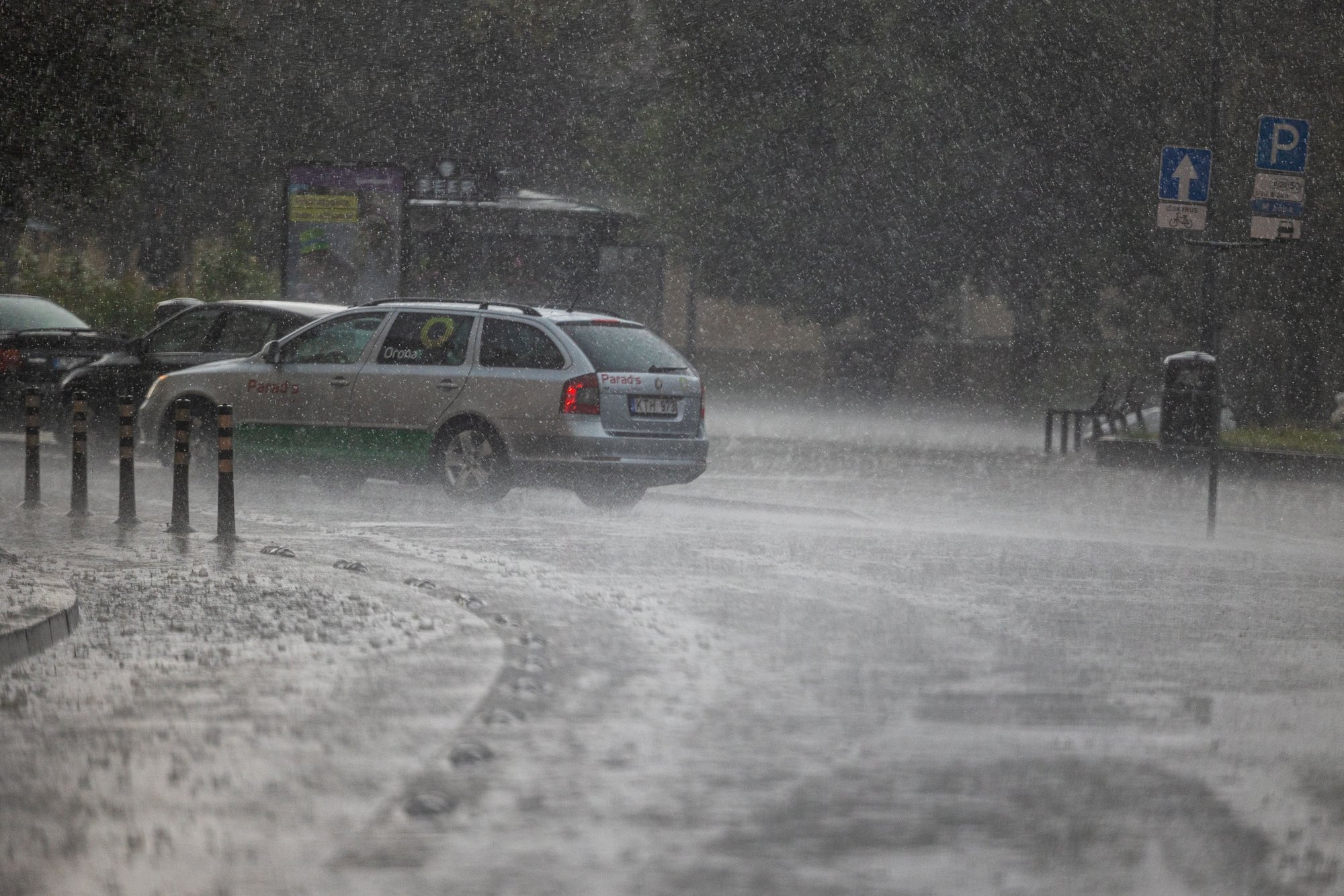 As Downpours Approach, Road Crews Warn Drivers in Lithuania