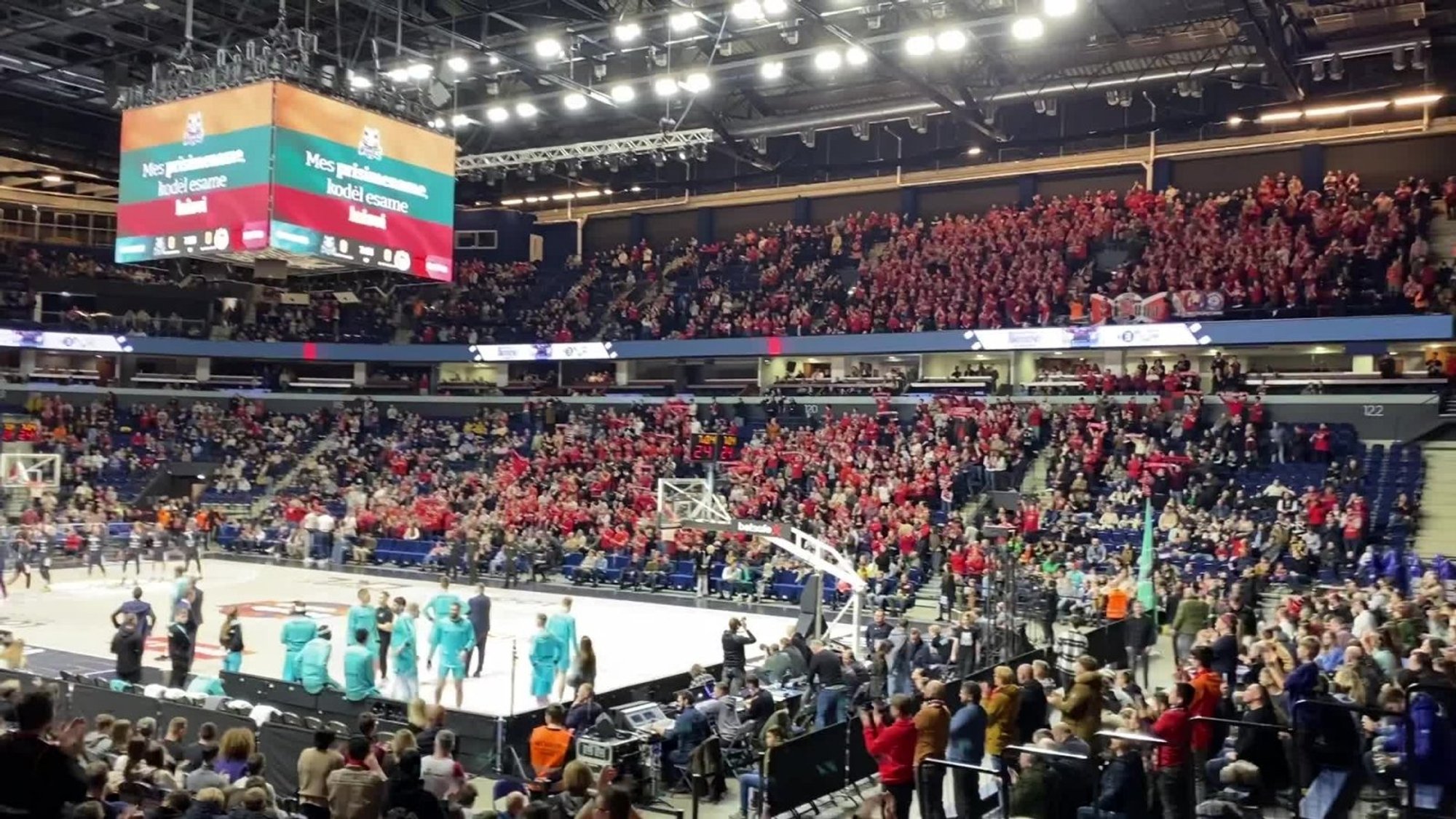 ASG arenoje – prieš „Wolves“ nukreiptos skanduotės - Delfi TV