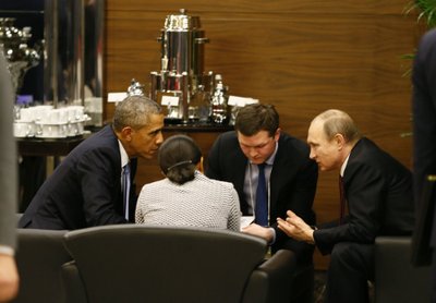 Barackas Obama ir Vladimiras Putinas tariasi dėl Sirijos