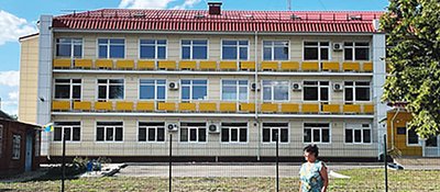 The pride of the village is the hospital (Photo by Eldorado Butrim)