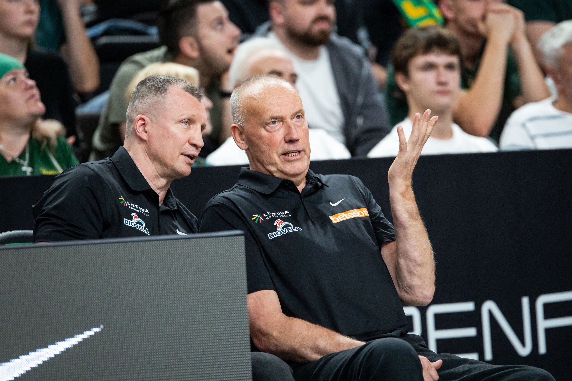 Complete Chaos Before Decisive Attack: Kurtinaitis Unsure of Time Remaining in Game