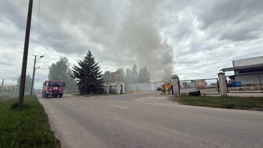 Alytuje kilo gaisras metalo laužo supirktuvėje