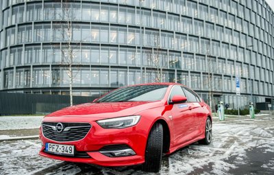 "Opel Insignia"