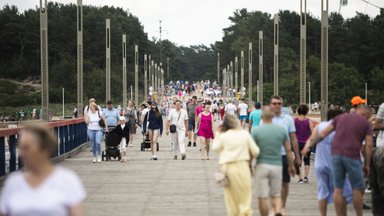 Sinoptikė: savaitgalį vasarišką šilumą nuplaus trumpalaikiai lietūs