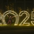 Pasaulis pasitinka 2025-uosius metus
