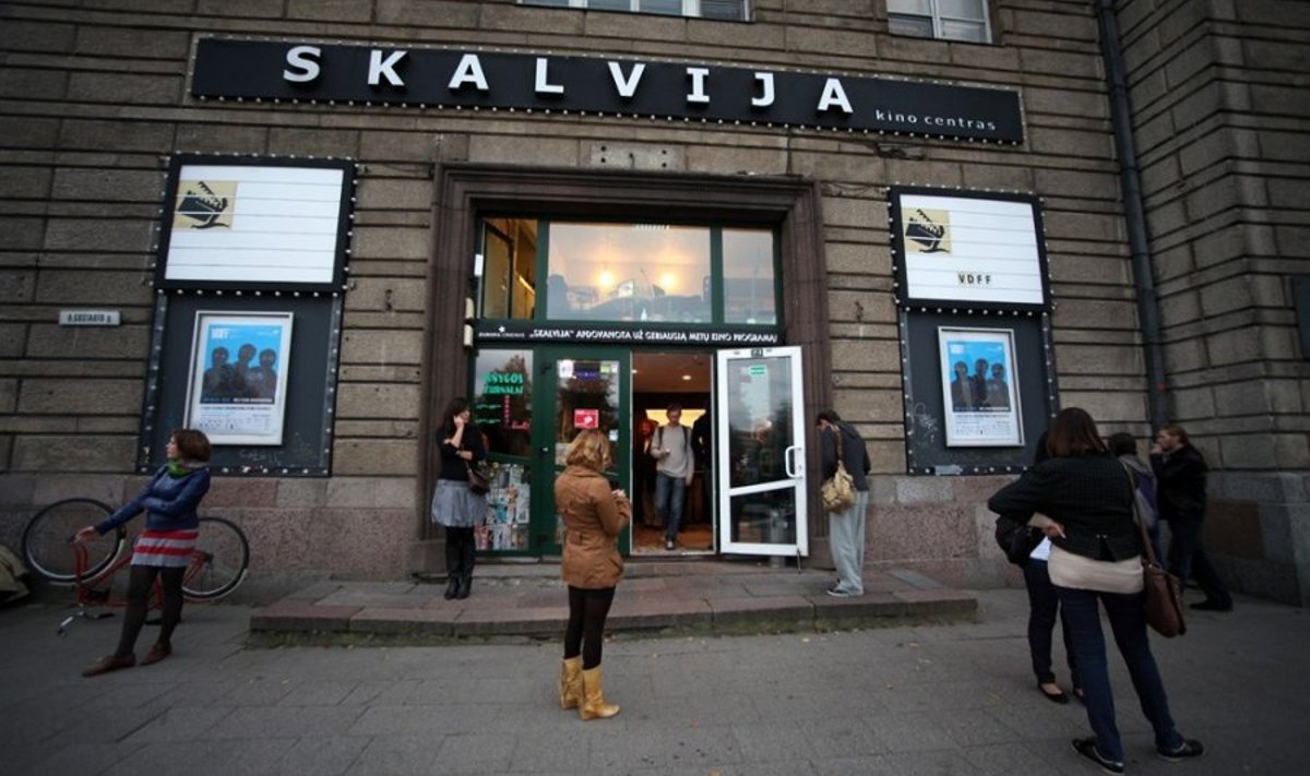 Kino teatras „Skalvija“