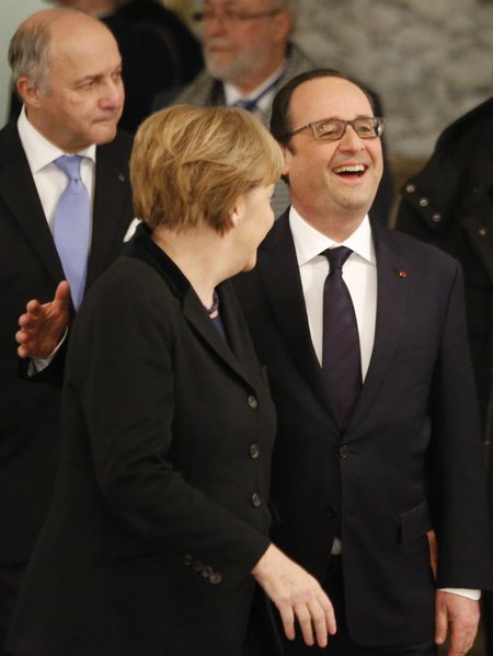 Angela Merkel, Francois Hollande'as