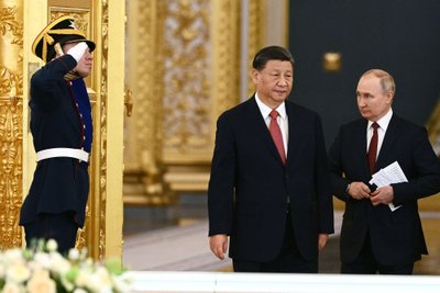 Xi Jinpingas, Vladimiras Putinas