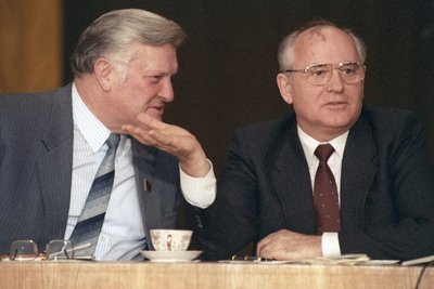 Michailas Gorbačiovas ir Algirdas Brazauskas 1990 m. sausis