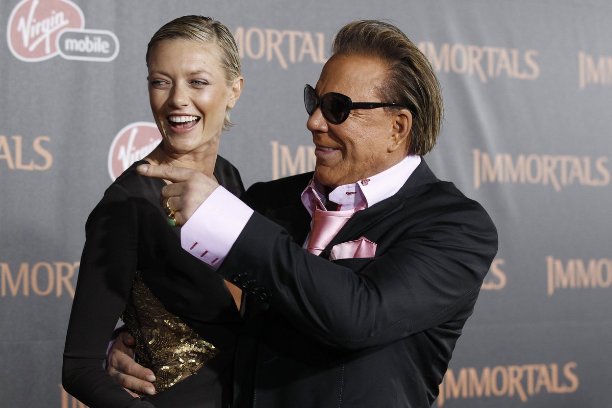 M Rourke Children Besiruošdamas gėjaus regbininko vaidmeniui, M.Rourke`as pasidarė ...