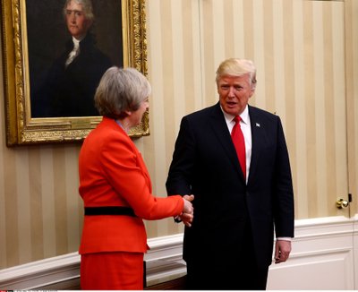 Theresa May ir Donaldas Trumpas