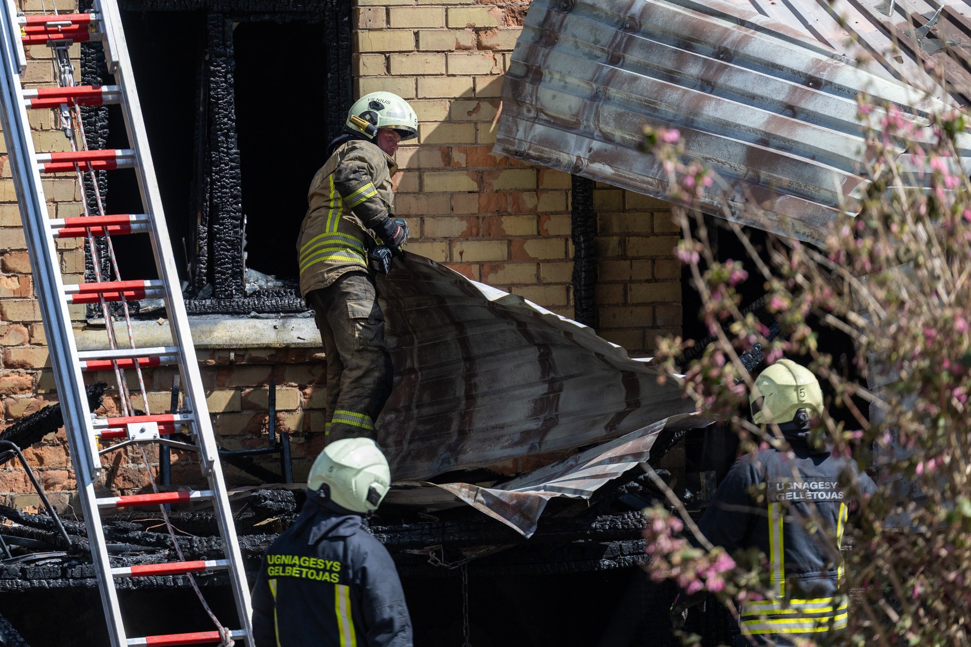 Fatal fire in Kaunas district claims one life