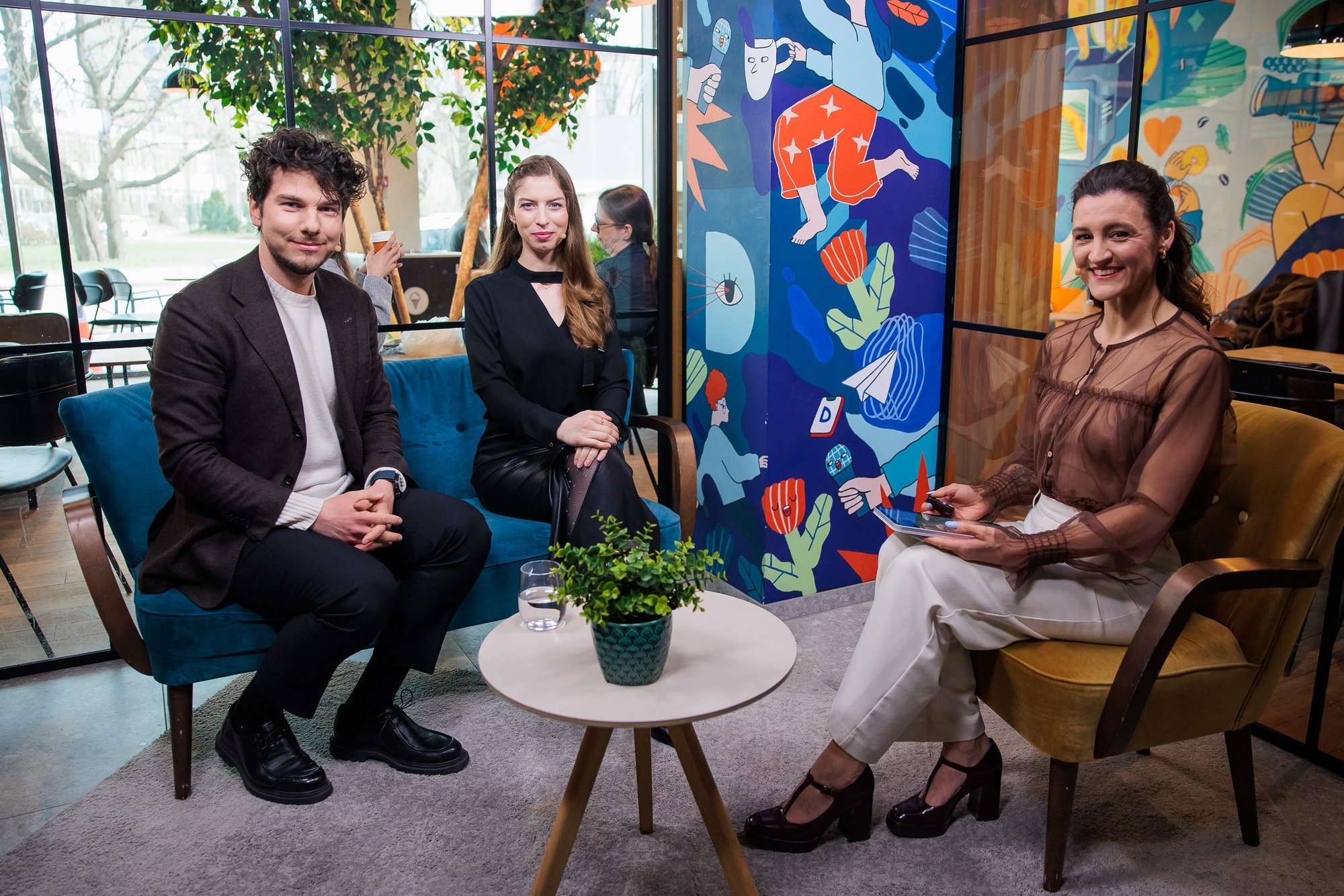 Kartu su „Login“ bilietu – „Delfi“ prenumerata dovanų: nepraleiskite progos gauti išskirtinį turinį