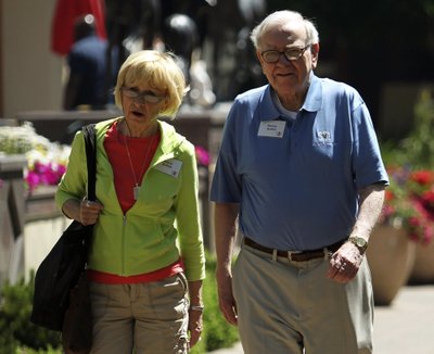 Warrenas Buffettas su žmona Astrid