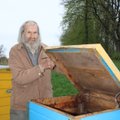 Uteniškis savo sodyboje išvydo meškutį: iš pradžių galvojau, kad tai šuo