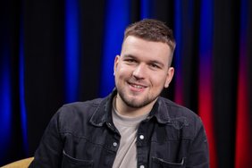 Delfi premjera. Atlikėja Laisva ir grupė „Bernužėliai“ pristato bendrą kūrinį „Maldauju, pasilik“