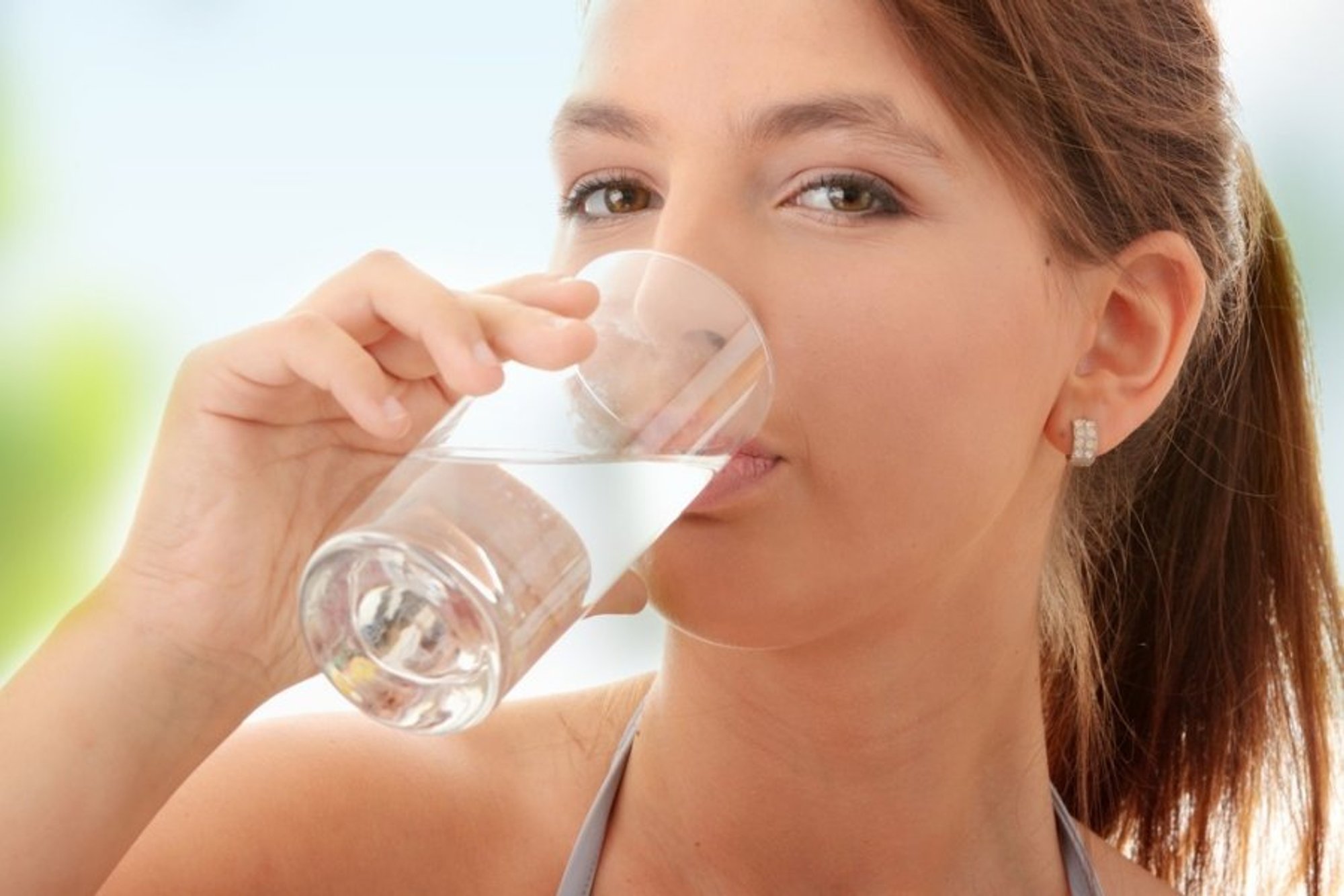 Drinking too much water can be dangerous: understanding the health risks