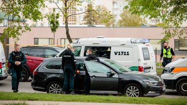 В Вильнюсе в автомобиле обнаружено тело мужчины с огнестрельным ранением