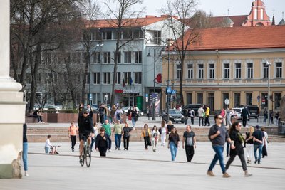 SEB banko pernai metais atlikto tyrimo duomenys rodo, kad įvairių investicijų turi daugiau negu kas antras, 53 proc., šalies gyventojas