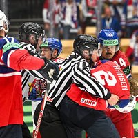 Latvijos ledo ritulininkai gavo triuškinamą Kanados antausį, pasaulio čempionai vėl išgyveno