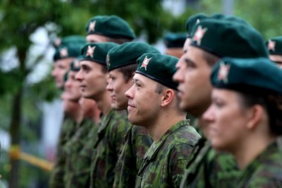 Į atsargą išlydėti tarnybą baigę Sausumos pajėgų štabo Ryšių kuopos šauktiniai 