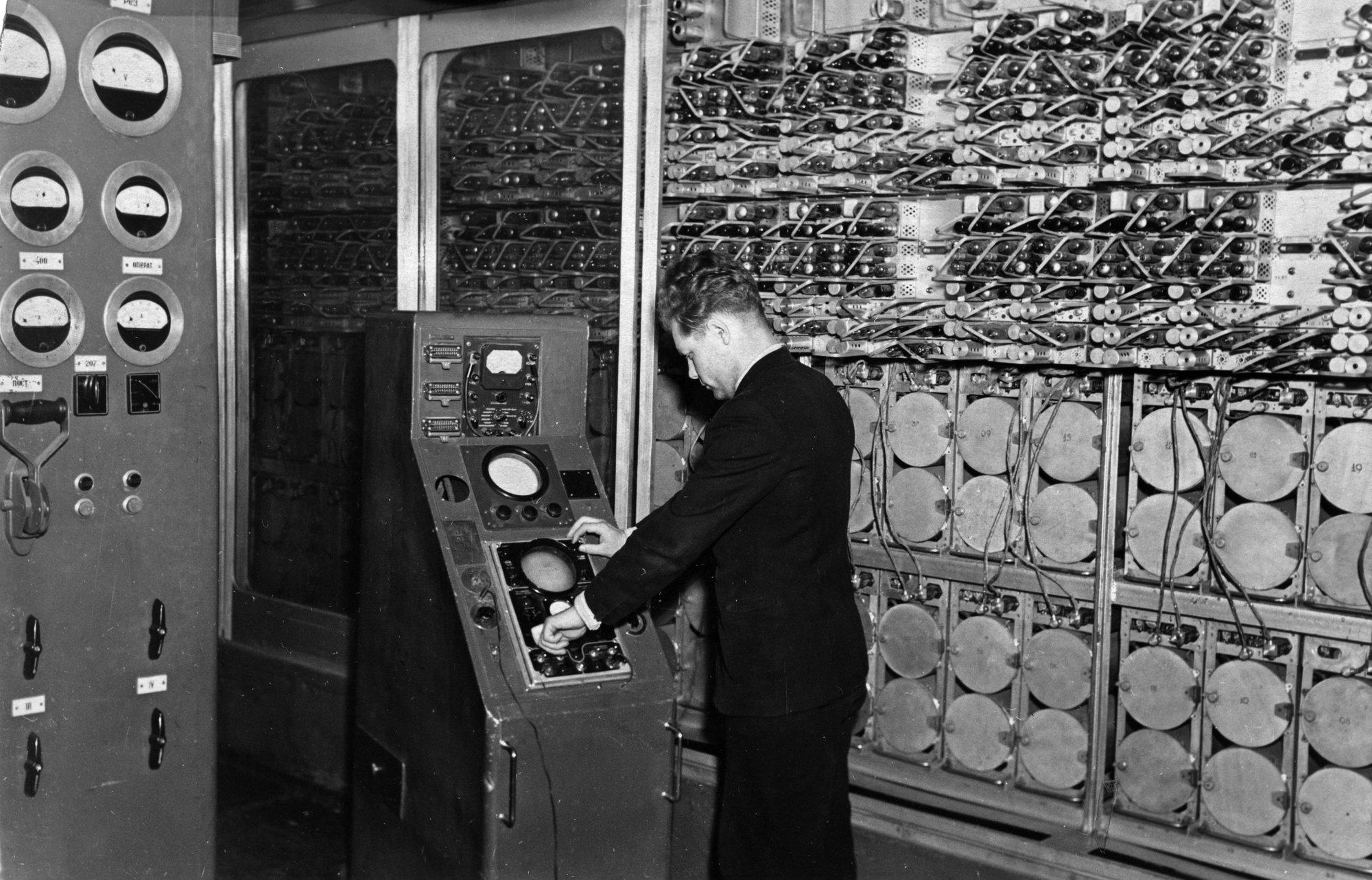 Kaip kompiuteriai Sovietų Sąjungą pavertė biurokratiniu Kaip kompiuteriai Sovietų Sąjungą pavertė biurokratiniu