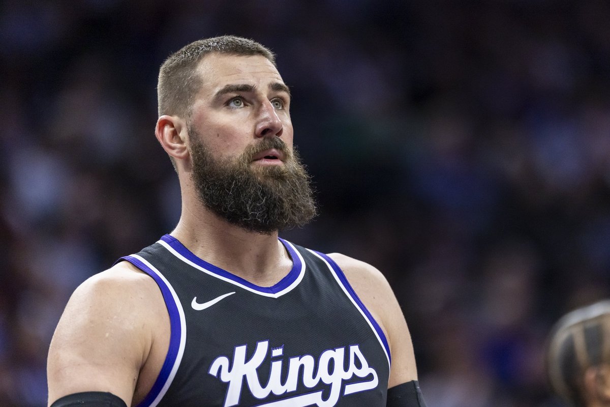 JonasValančiūnasを交換すると、ナゲッツクラブが代表されます