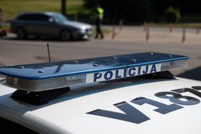 Policijos etikos komisijos pirmininkas įkliuvo neblaivus prie vairo