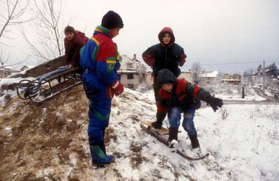 Devyniasdešimtųjų vaikų žaidimai.