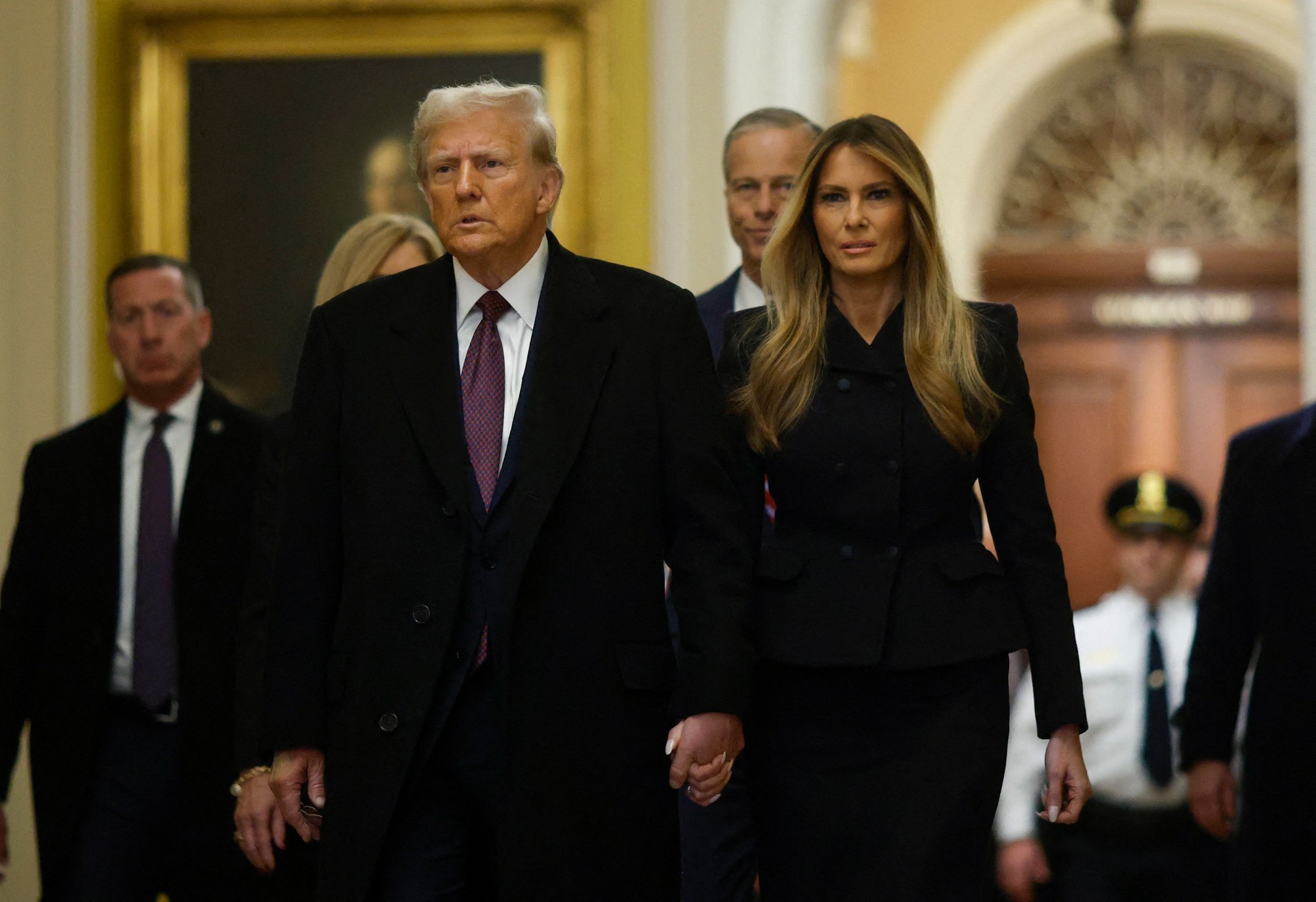 Trumpai dalyvaus popiežiaus Pranciškaus laidotuvėse Romoje - Delfi