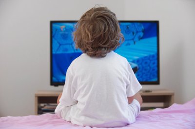 Negraužkit savęs, jeigu valandai ar dviem per dieną įjungiate vaikams televizorių.